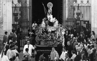 SALIDA PROCESIONAL DE LA IMAGEN DEL PILAR