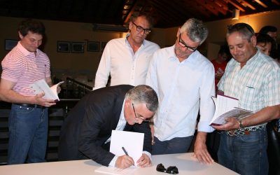 LA LUISIANA ACOGE LA PRESENTACIÓN  DEL LIBRO-CUADERNO DIDÁCTICO “DEL PALATINADO A LOS BALDIOS DE MOCHALES” DE JOSÉ ANTONIO FÍLTER, JAVIER BERNAL Y ALVARO FÍLTER, DENTRO DE LA GALA DE ENTREGA DE LOS PREMIOS DEL CERTAMEN DE RELATOS CORTOS “PABLO DE OLAVIDE”
