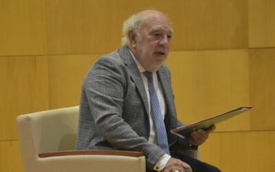 La Facultad de Teología San Isidoro de Sevilla homenajea al profesor Manuel Martín Riego en su «última lección»