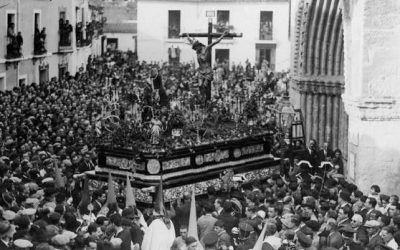 LA HINIESTA: LA PRIMERA EN LA CALLE
